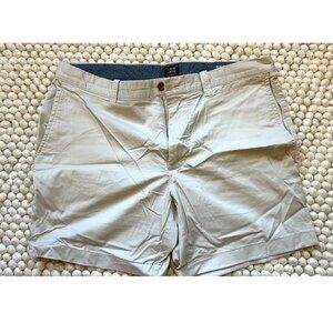 J. Crew Men’s 7" Stretch Chino Shorts - Stone Khaki - Size 36